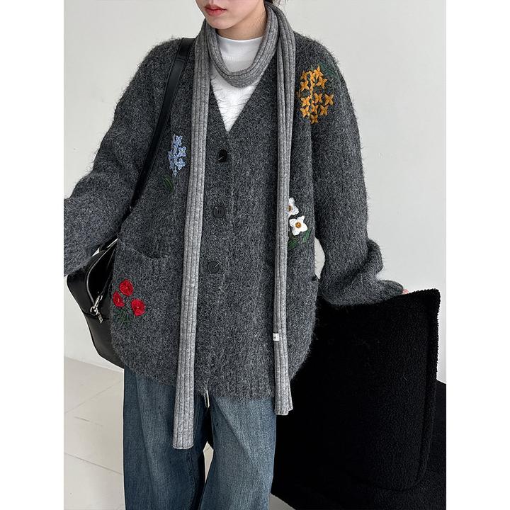 鹿西 韩系慵懒感针织开衫复古小众软糯花卉刺绣秋冬新款宽松外套s