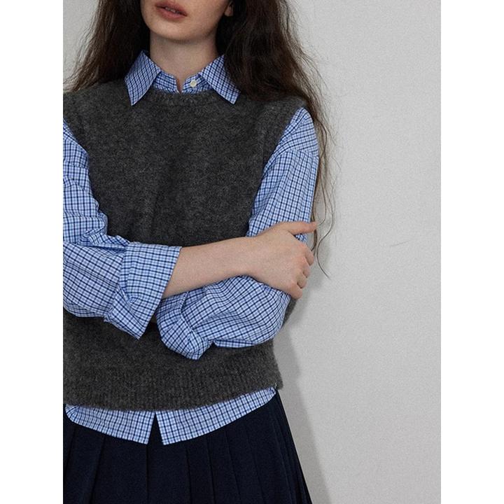 法式复古深灰色叠穿慵懒风圆领针织马甲女春坎肩软糯背心毛针织衫