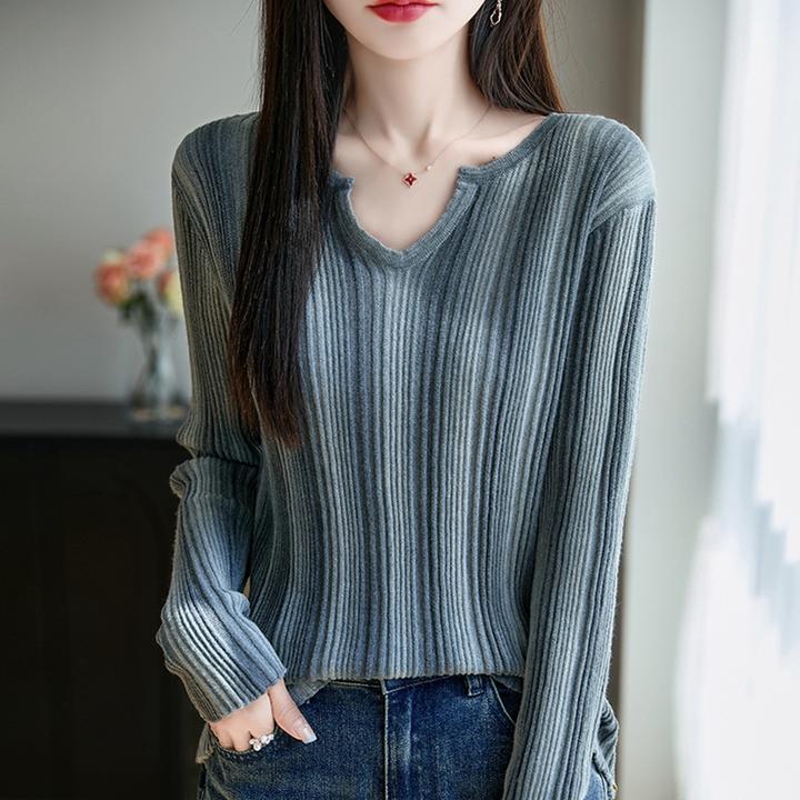 胖mm春秋大码女士毛衣遮肚子显瘦气质v领上衣早秋内搭针织打底衫