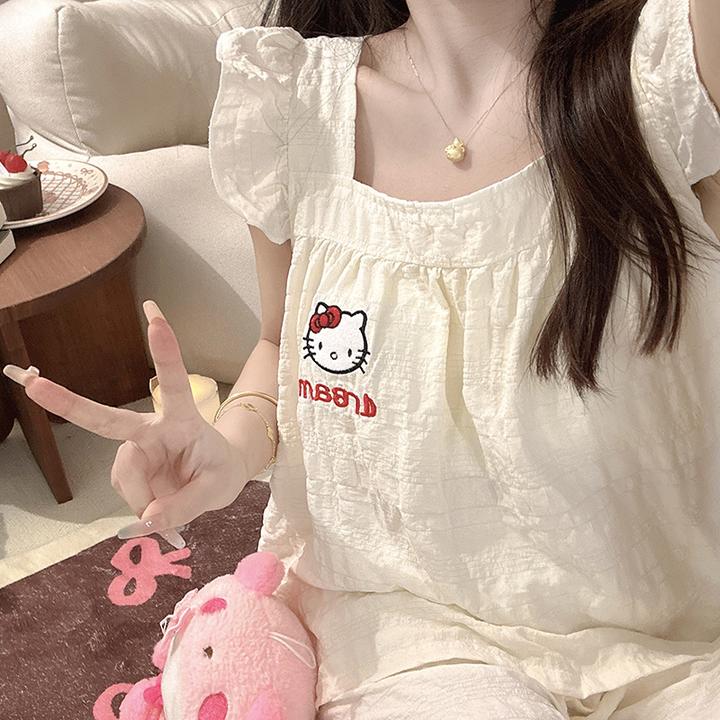 刺绣kitty碎花吊带睡衣女夏新款带胸垫背心甜美休闲夏天家居套装