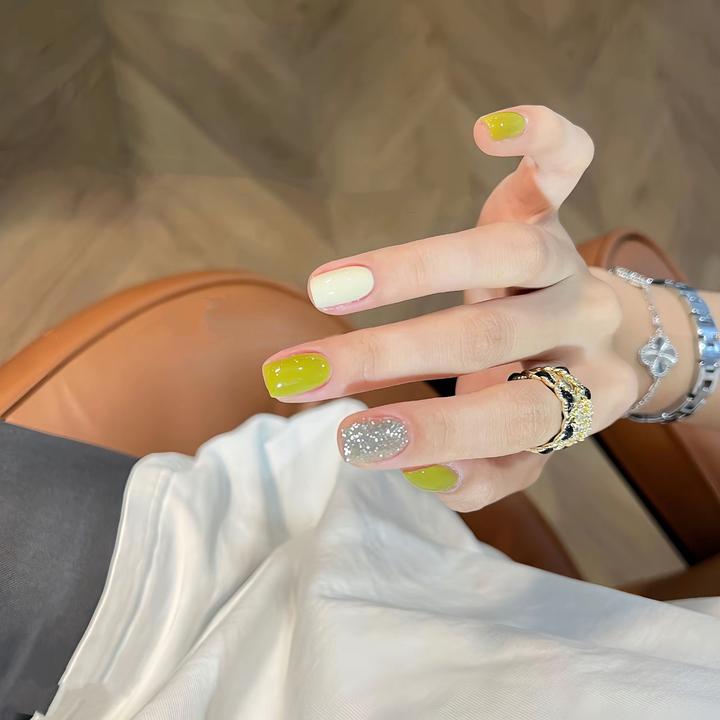 （小清新）可爱显白日常纯手工穿戴甲气质美甲显白夏日穿戴甲可拆卸