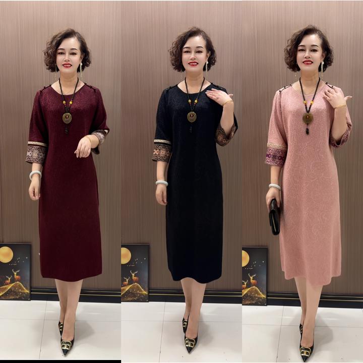 时尚气质连衣裙显瘦秋冬长袖裙子洋气宽松过膝中长款针织连衣裙