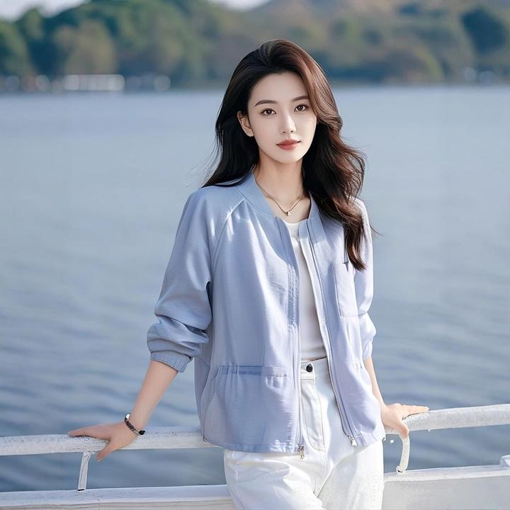 2025超火减龄开春超好看独特漂亮小个子休闲百水蓝色棒球服外套女