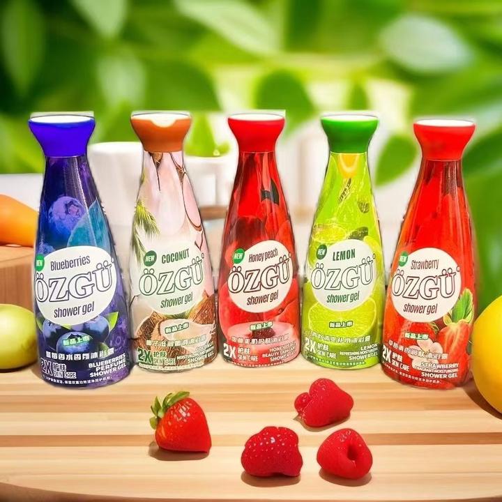 新疆OZGU香水香氛沐浴露泡沫细腻冲洗水果肌肤香气呵护包邮