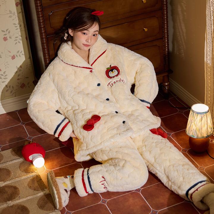 珊瑚绒冬睡衣女款爆款2025新款家居服加厚加绒法兰绒三层夹棉套装