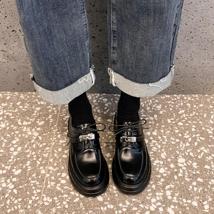 小皮鞋女2024年春秋季新款英伦风锁扣松糕厚底系带粗跟乐福鞋单鞋
