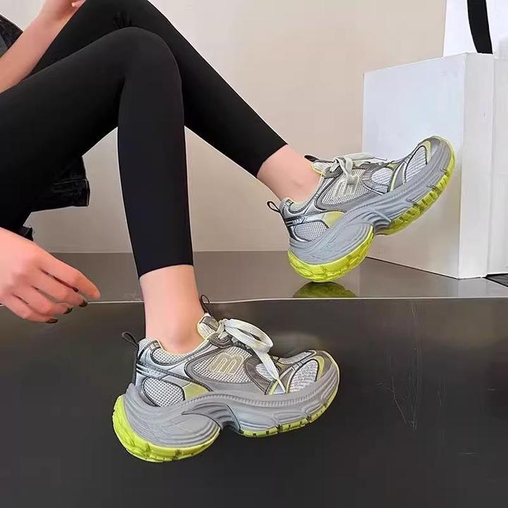 厚底炸街老爹鞋女网红超火2025秋新款爆款增高情侣运动休闲鞋女