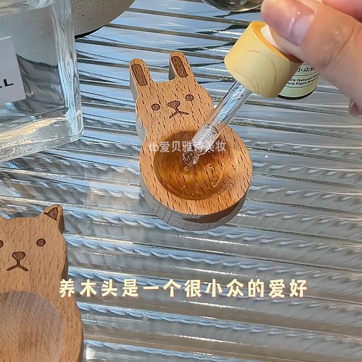 扩香木精油持久留香驱蚊花露水家用挥发榉木风油精摆件卧室用