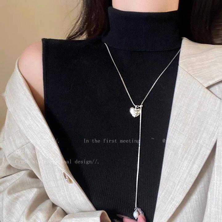 钛钢项链 爱心珍珠流苏长款抽拉项链女轻奢高级感卫衣链百搭配饰