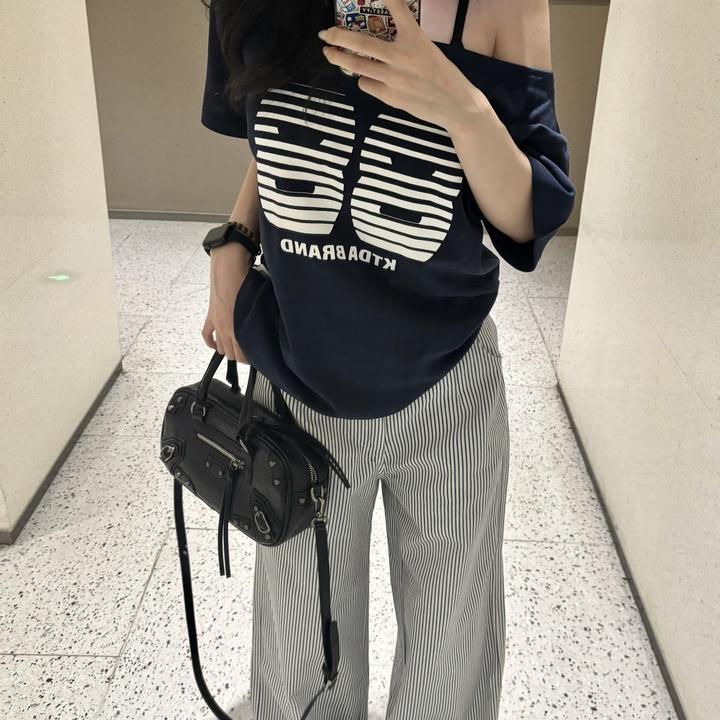 美式辣妹一字露肩短袖t恤女夏季纯棉宽松高级感字母印花斜肩上衣