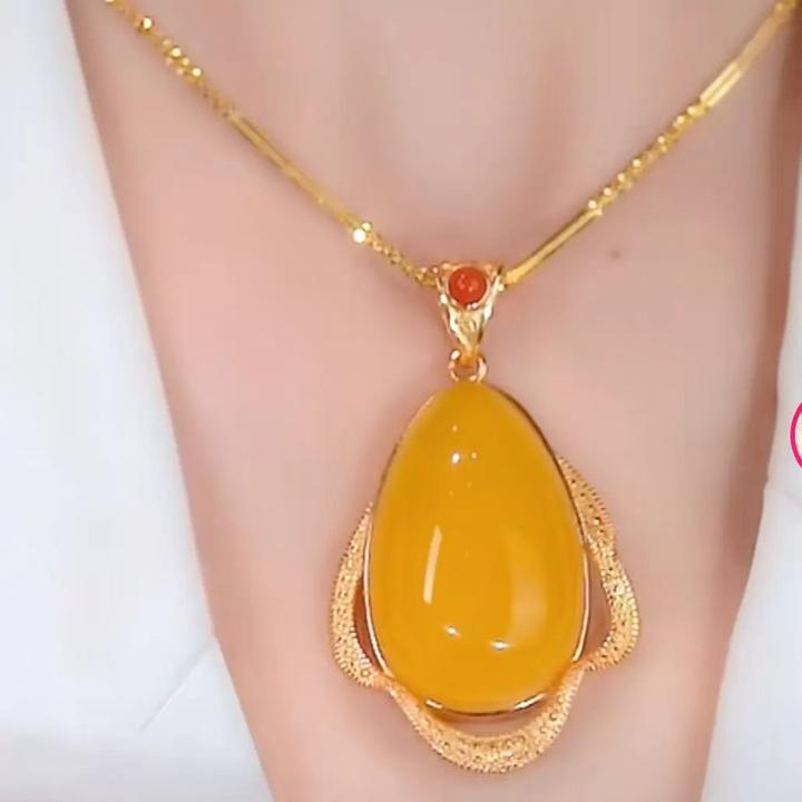 合金仿水晶吊坠 冰黄海洋之心复古水滴形高端贵气项链/吊坠黄色