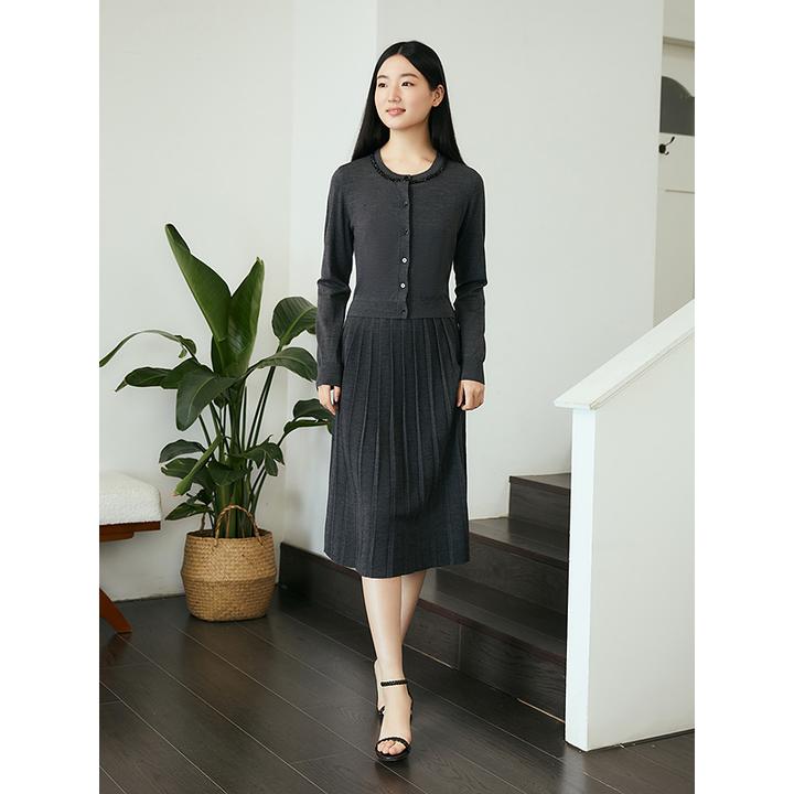 YINER音儿专选2025秋季新款丝光百搭通勤假两件连衣裙8C65306286