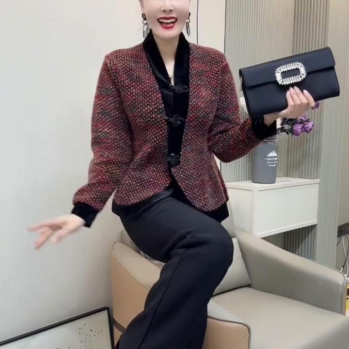 春秋新款气质修身短款外套显瘦网红长袖时尚七彩洋气中老年妈妈装