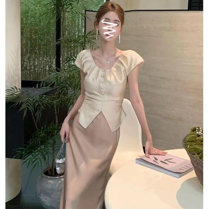 2025夏季新款女温柔风短款不规则修身上衣气质缎面高腰半身中长裙