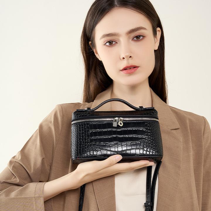 鳄鱼纹潮流时尚新款牛皮LP饭盒包女感手提凯莉包包单肩斜挎化妆包