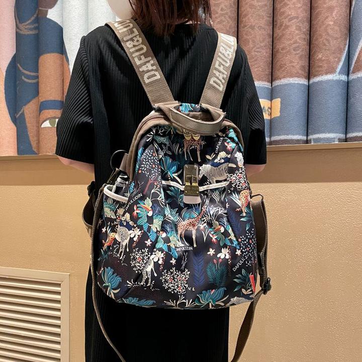 南韩丝轻便仙野绿大容量妈妈双肩包女2025新款时尚旅行背包书包