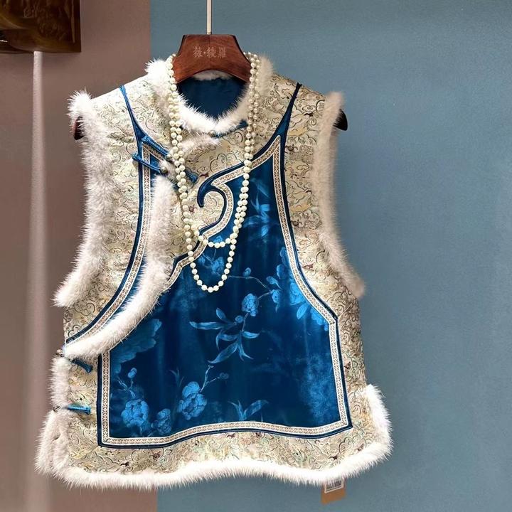 重工国风加棉马甲女秋冬新中式毛绒复古上衣新款气质无袖马夹女