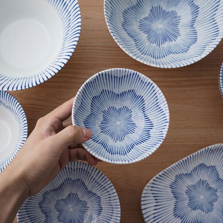 美浓烧日本进口简约陶瓷家用小清新樱花日式餐具碗盘碟沙拉斗笠碗