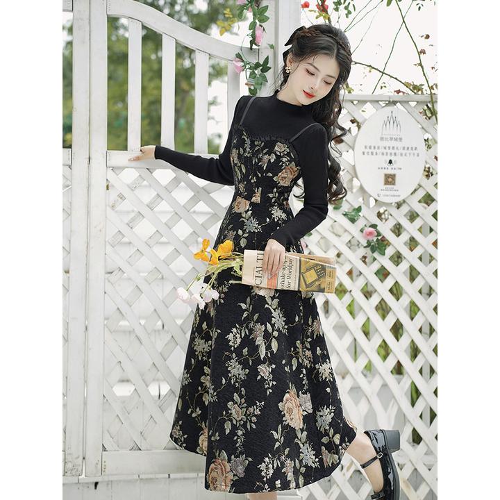 鎏金岁月气质复古中长款织金吊带收腰连衣裙女两件套显瘦国风秋冬