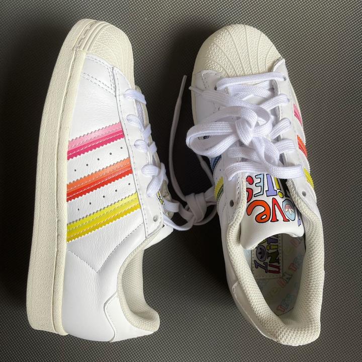 （直播断码专属）adidas阿迪达斯三叶草男女款贝壳头休闲板鞋GW2415