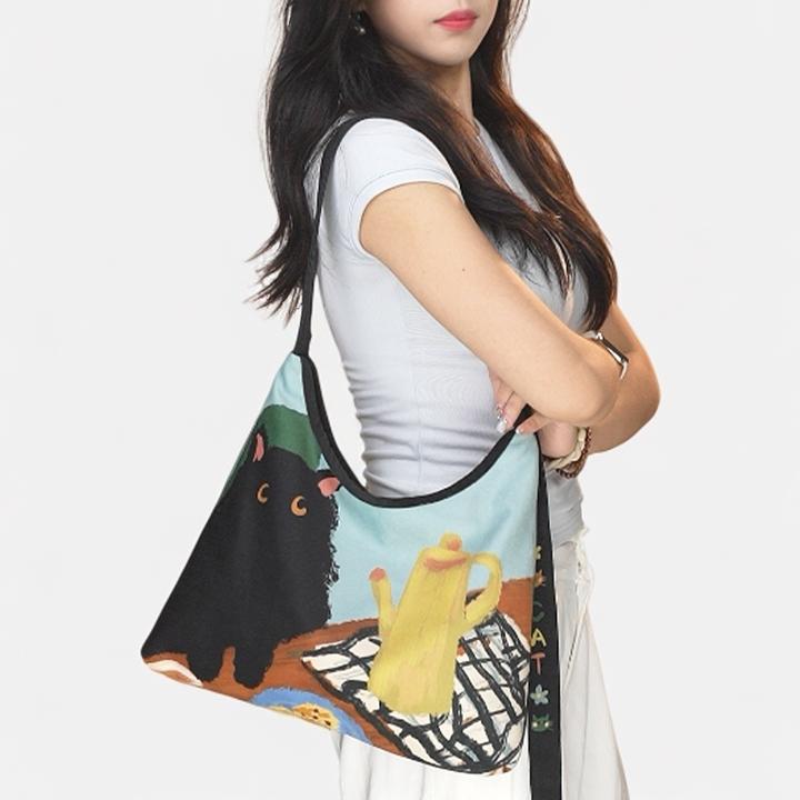 新款原创小煤球的下午茶时尚百搭新月单肩斜跨包百搭大容量通勤