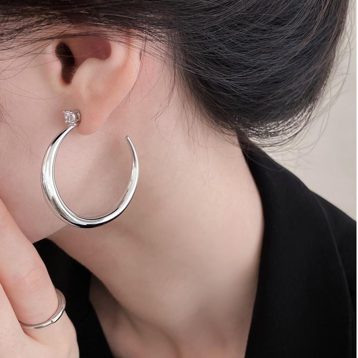 卡柒 铜合金耳饰 锆石C型圈圈耳环女时尚小众设计高级感素圈耳饰