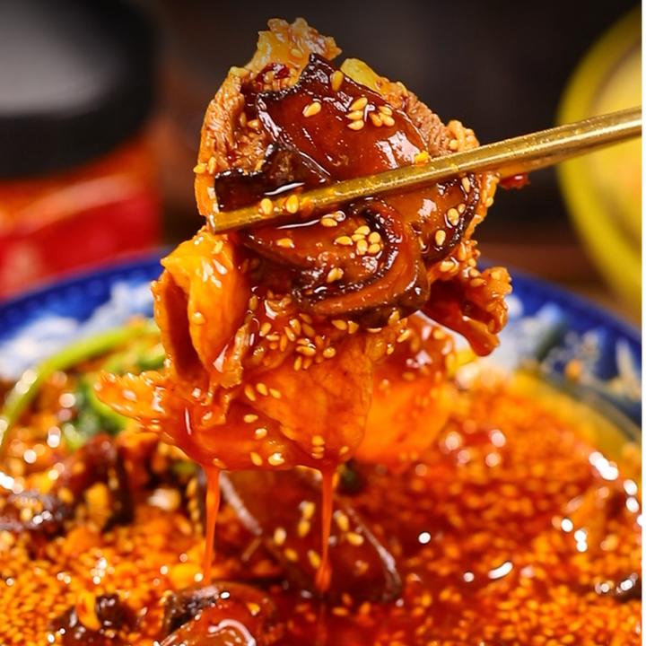 大颗松茸纯手工辣椒酱鲜辣下饭零防腐剂【山珍级辣酱】好吃健康