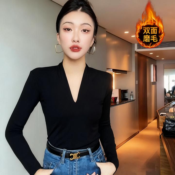 加厚内搭打底衫女2026新款修身v领正肩长袖t恤纯欲风高级感上衣冬
