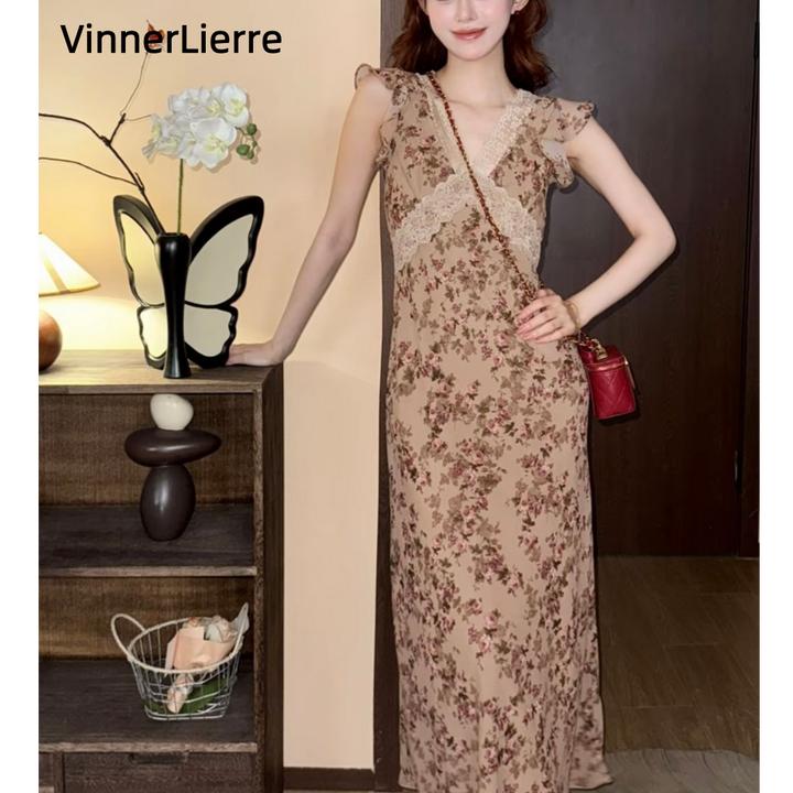 薇妮诺飘逸长裙V领蕾丝碎花性感连衣裙夏季气质显瘦法式长背心裙