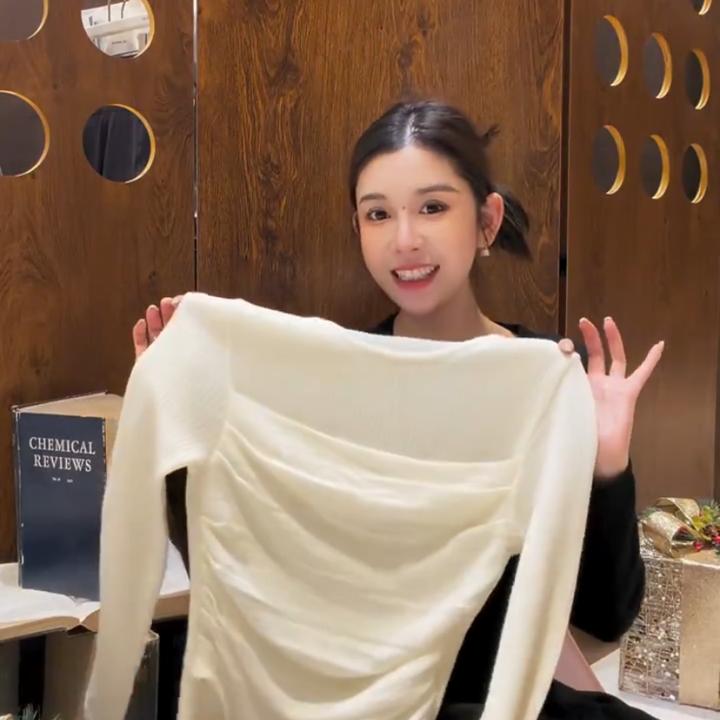 欧洲站25秋冬新款气质时髦高级松弛感百搭显瘦圆领长袖T恤上衣女