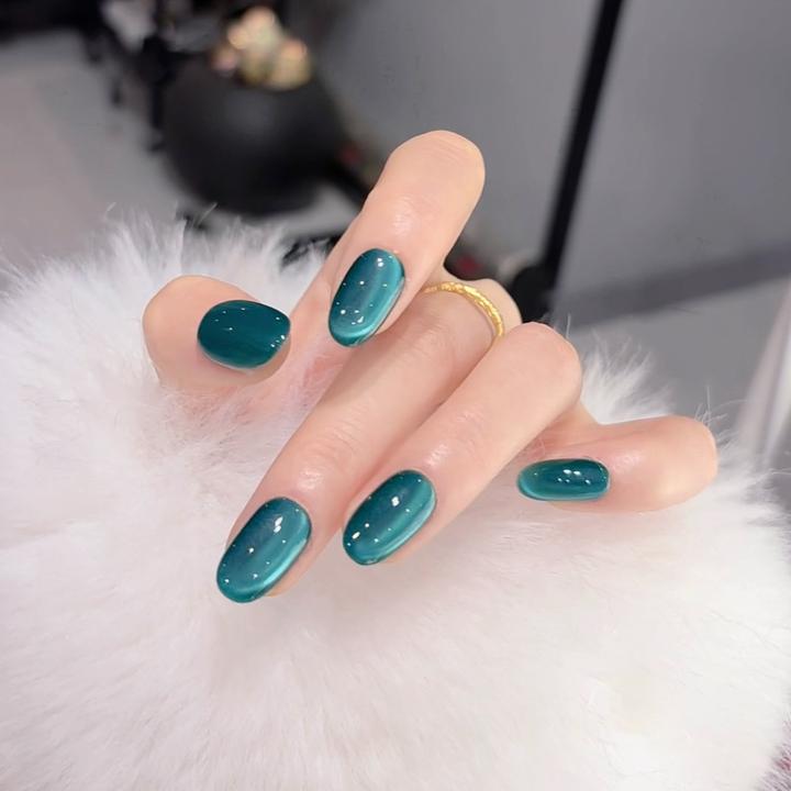 川美佳《绿宝石》显白高级湖水绿纯手工穿戴甲