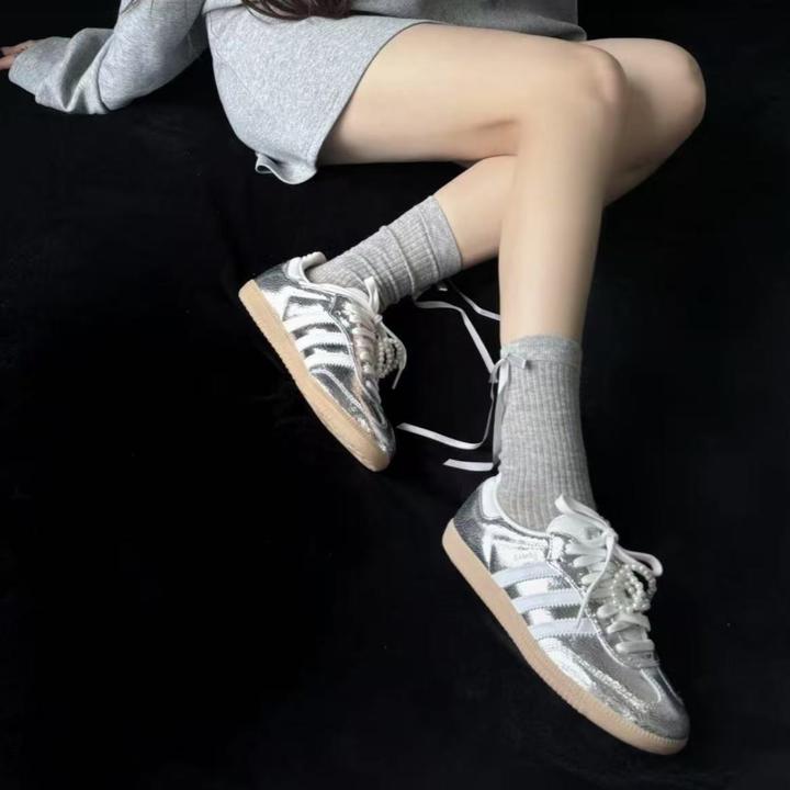 adidas originals Samba舒适简约防滑耐磨低帮板鞋女款JR0035