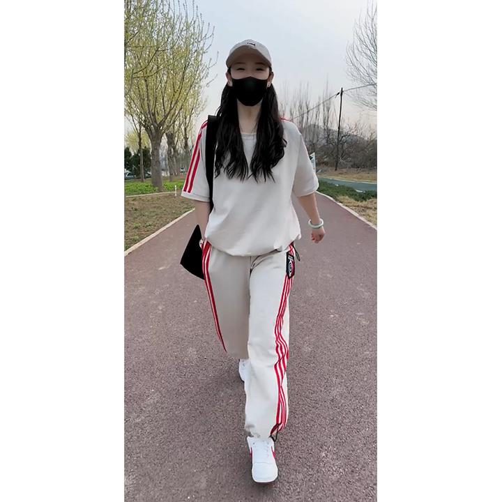 夏季休闲时尚洋气减龄宽松运动套装