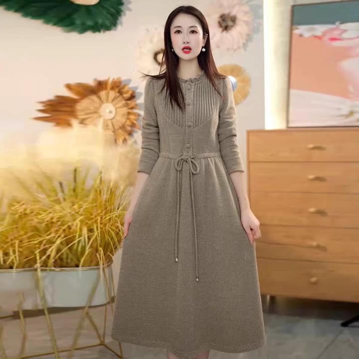 洋气雪花绒连衣裙2025秋冬新款女装时尚气质显瘦百搭优雅简约裙子