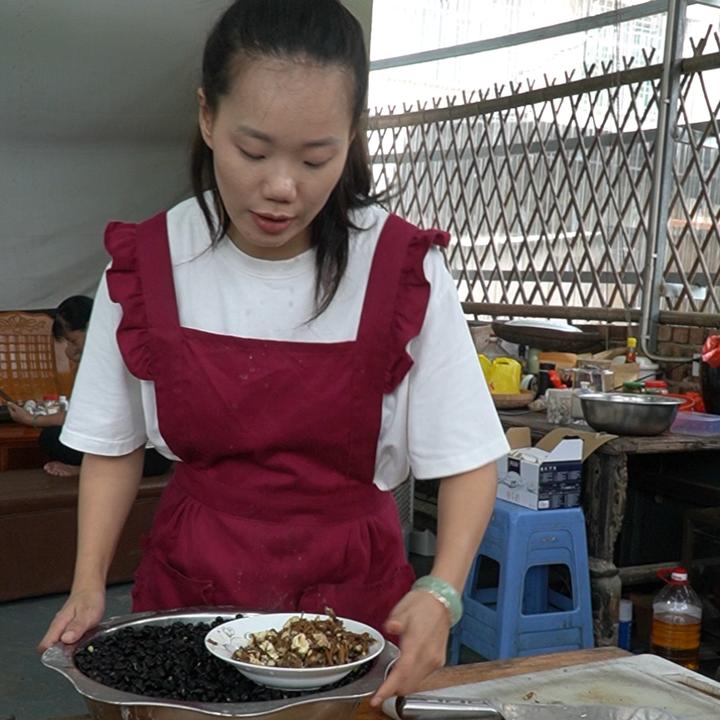 当归黑豆 古法熬煮零食即食蒸苹果健康小零食