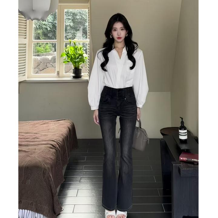 2025春季新款法式气质V领修身显瘦衬衫上衣女配高腰复古牛仔裤子