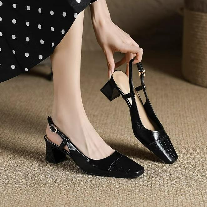 公主殿下~法式高跟鞋粗跟夏今年流行包头凉鞋女旗袍方头单鞋中跟