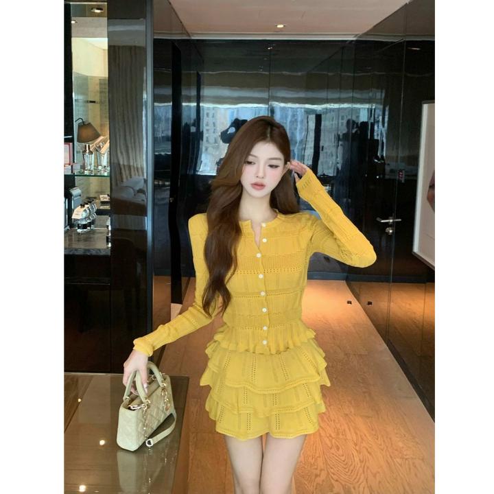 韩系气质小香风针织长袖开衫女秋A字花边蛋糕短裙两件套时尚套装