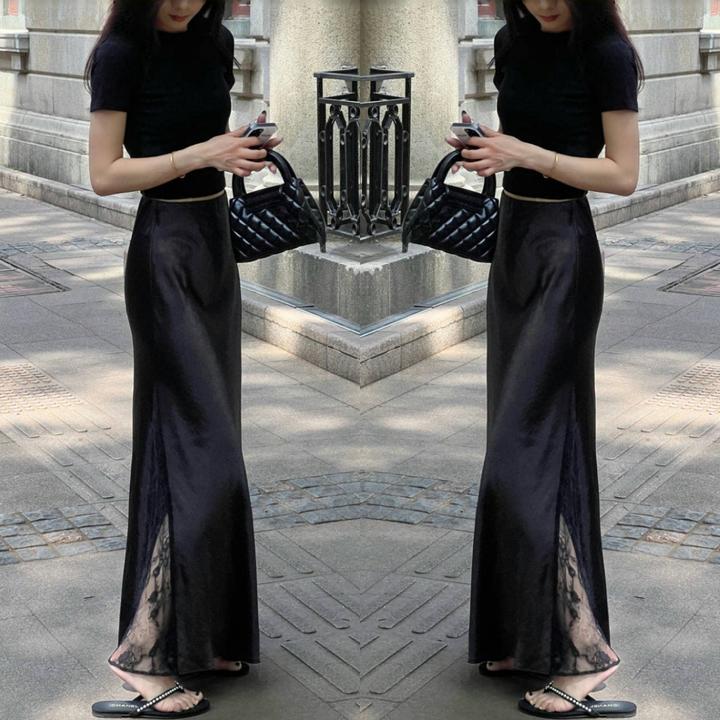 法式高级感蕾丝拼接醋酸黑色半身裙女秋季高腰显瘦中长缎面包臂裙