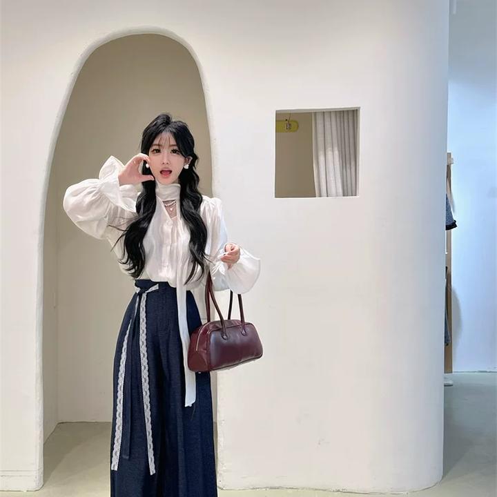 法式蕾丝花边V领上衣套装女一整套ootd穿搭春季新款裤子两件套潮