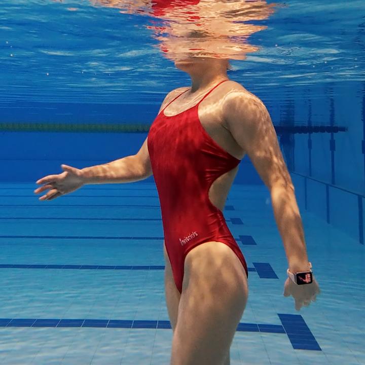 Inviscids女士红色连体遮肉显瘦泳衣新年红连体竞速游泳衣训练