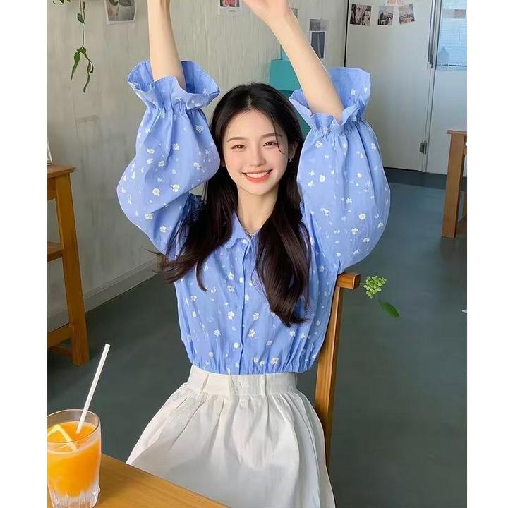 蓝色碎花衬衫女2025新款开春小众穿搭设计感独特漂亮法式绝美套装