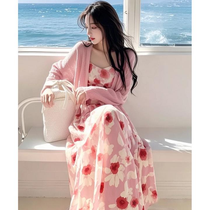 AMI.FS 超火减龄一整套穿搭独特绝美超好看甜美开衫吊带裙两件套