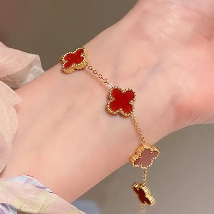 钛钢手链 百搭小众五花幸运四叶草高级感女款轻奢时尚红色锁骨链