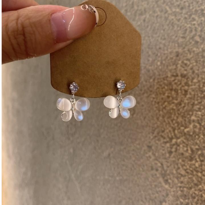 铜合金耳饰 闪锆蝴蝶耳钉女轻奢小众设计高级感气质甜美百搭耳饰