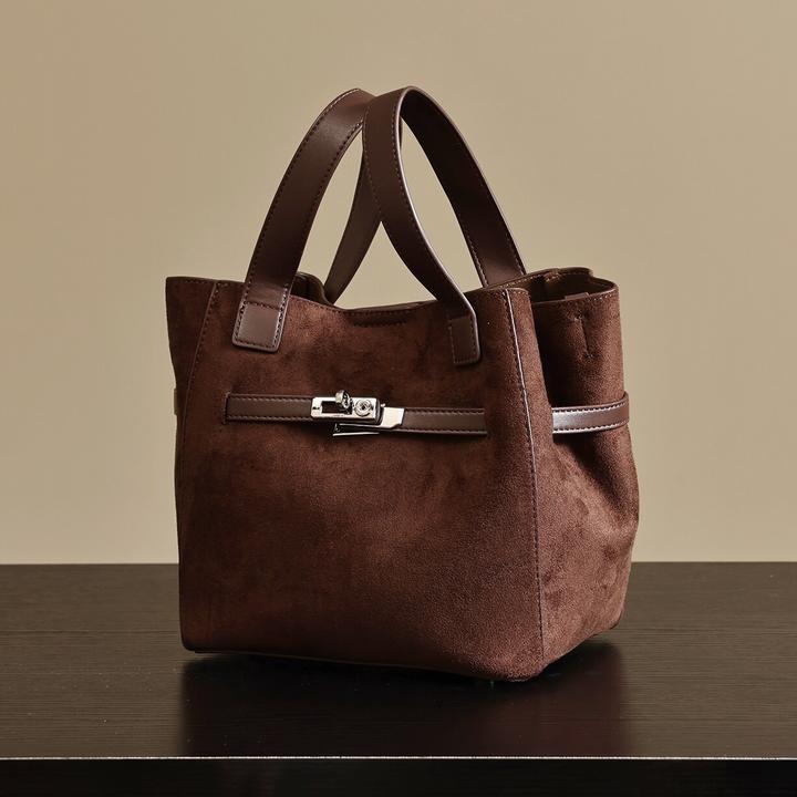 小众麂皮绒菜篮子包包女2025新款复古磨砂手提水桶包单肩斜挎包