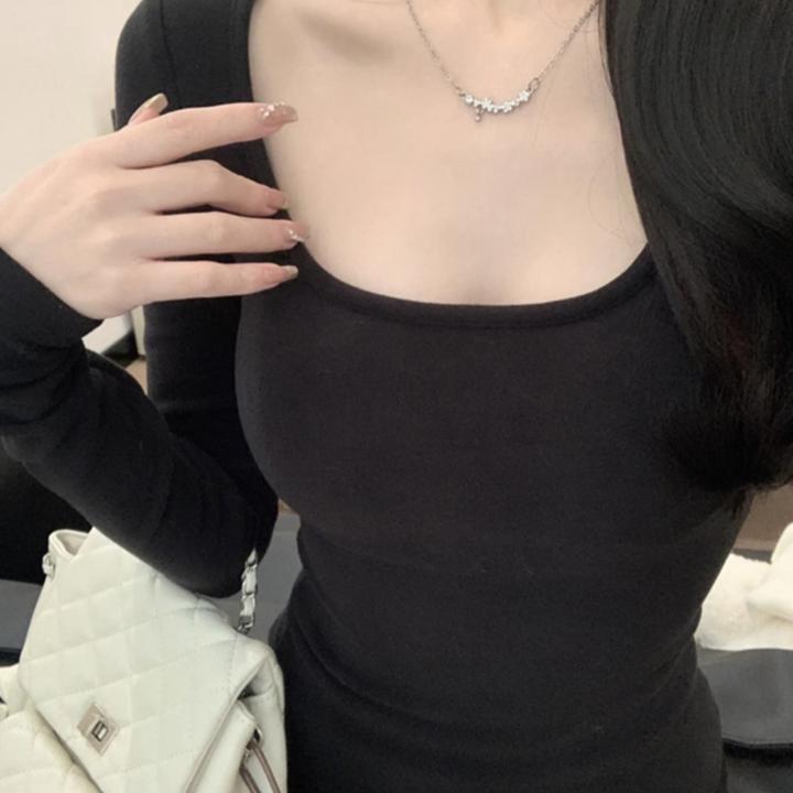 黑色方领别致打底衫秋冬2025新款低领长袖紧身内搭正肩洋气上衣