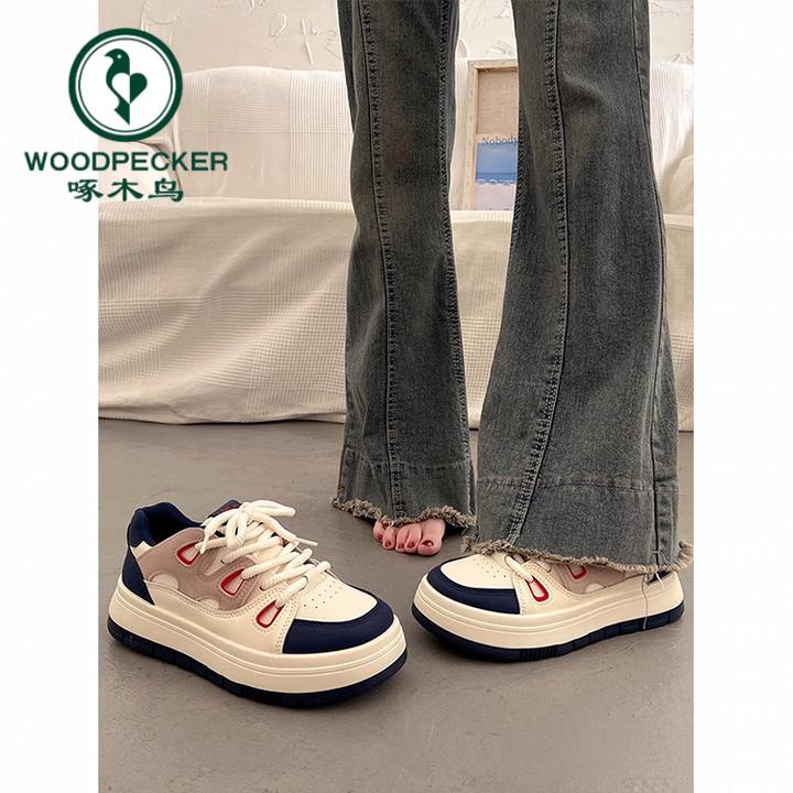 啄木鸟爆款百搭厚底小白鞋女春秋增高板鞋2025新款休闲运动面包鞋
