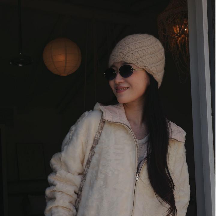 （预售）【贵姐NICOLE】手工钩花气质山羊绒纹理毛线帽5NPS039