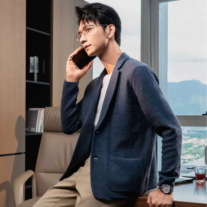 亓口色纺花纱菠萝花针法针织有型休闲单西 / 5418